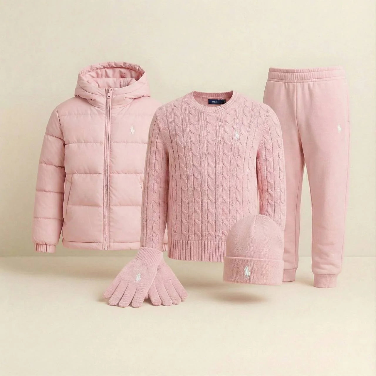 RALPH LAUREN™ Winter Casual Set – Tröja, vinterjacka (puffer), keps &amp; handskar